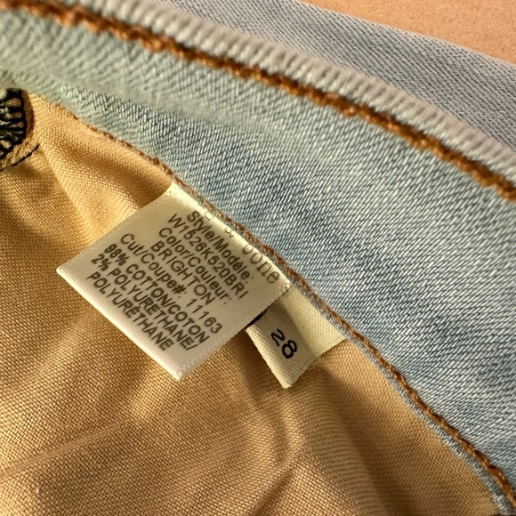 Rag & Bone 26” Capri Jeans in Brighton wash size 28 - Picture 7 of 9